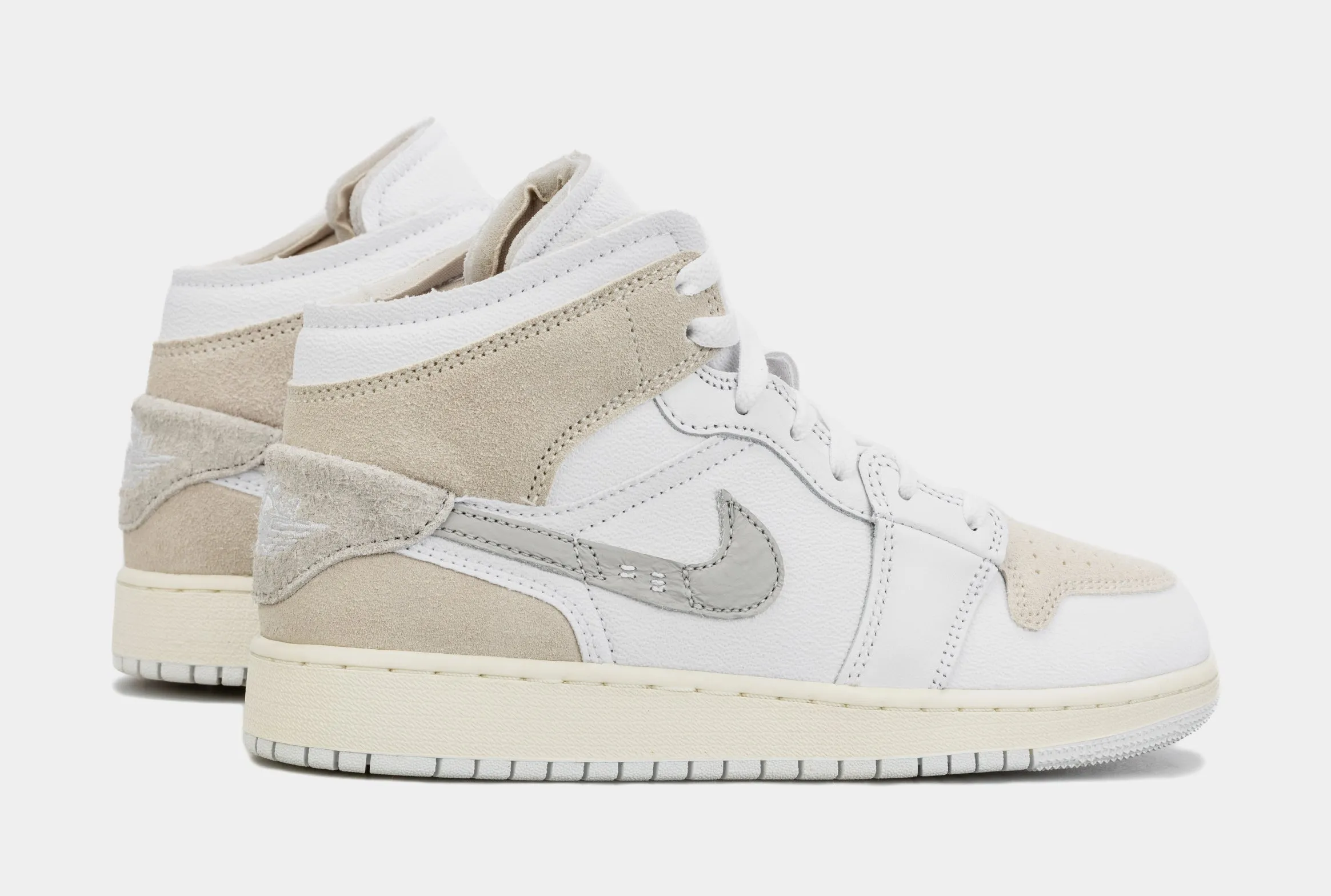 Air Jordan 1 Retro Mid SE Craft Grade School Lifestyle Shoes (Beige/Grey)