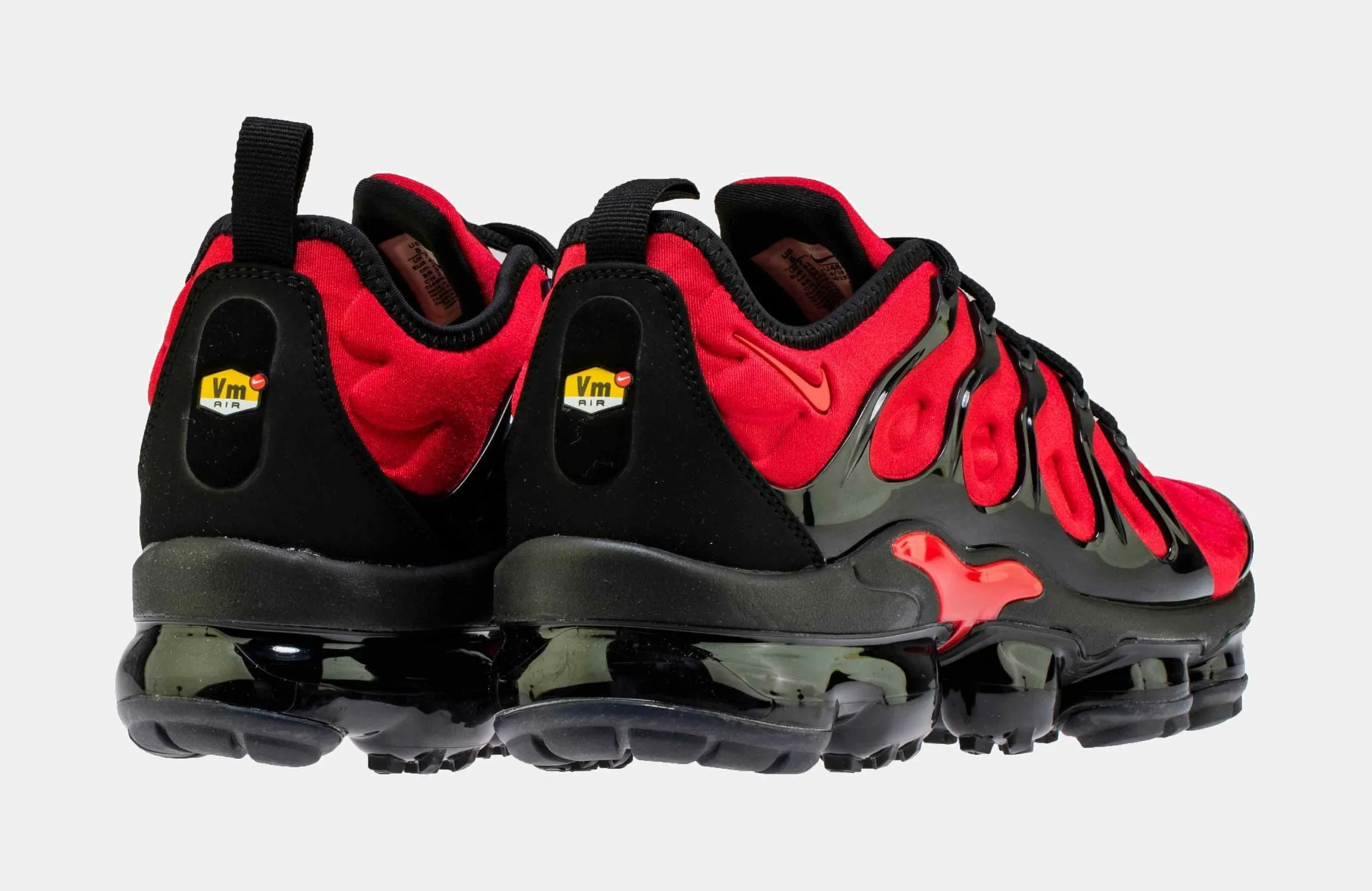 Air Vapormax Plus Mens Running Shoes (Red/Black)