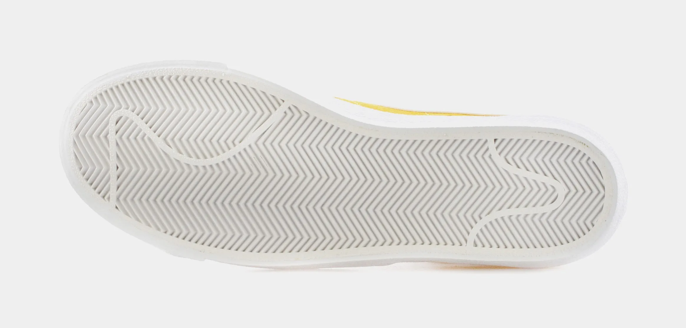 Blazer Low 77 Mens Lifestyle Shoe (Yellow/White)