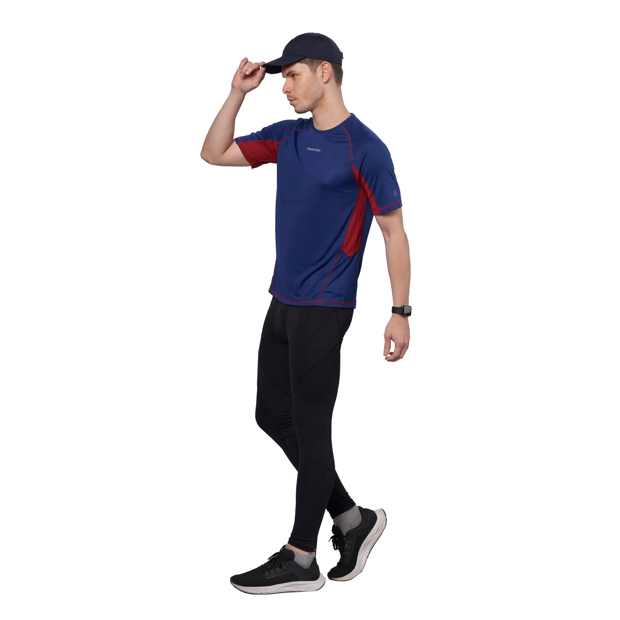 Men's Training T-Shirt with Flat Lock Details