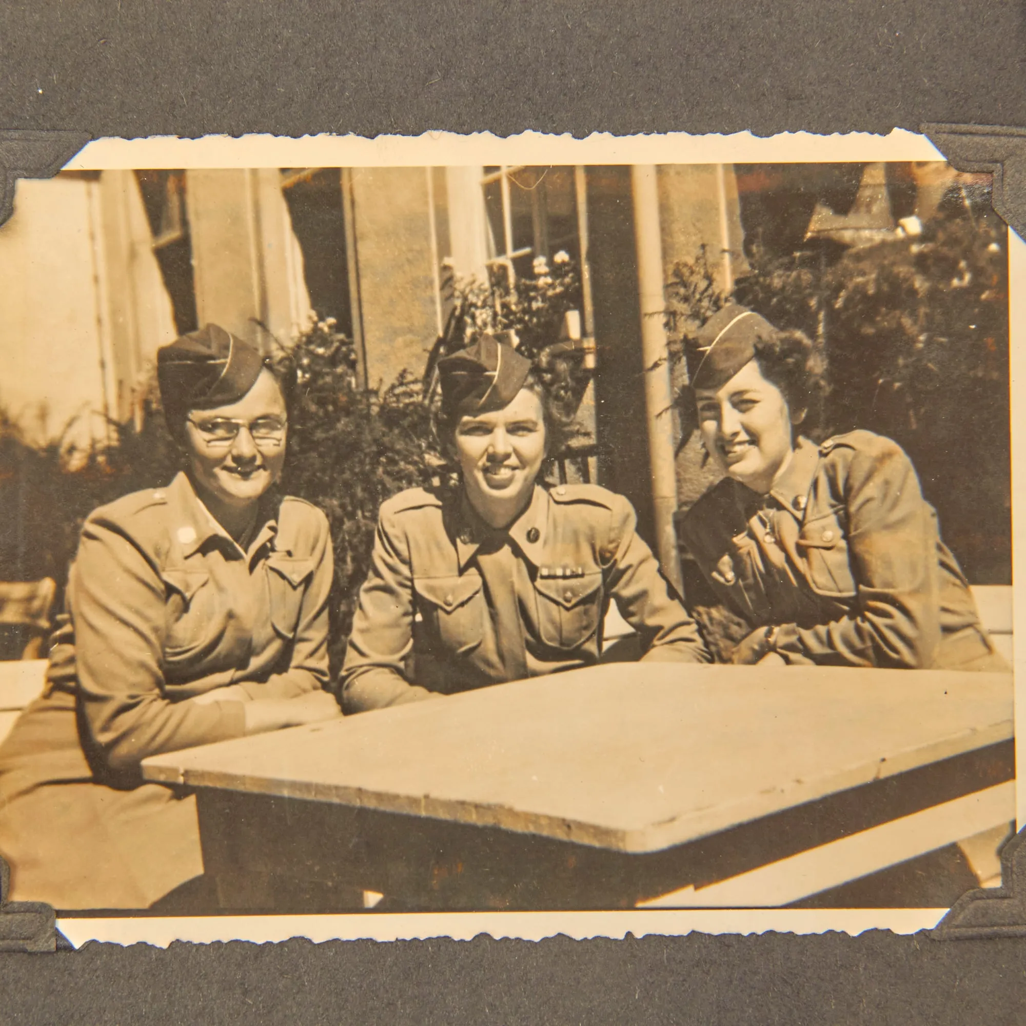 Original U.S. WWII Women's Army Corps WAC Named Uniform and Photo Album Grouping For PFC Daisy I. Rushing, 7th Army