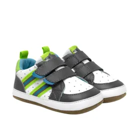 Robeez Brooks First Kicks Color: Charcoal