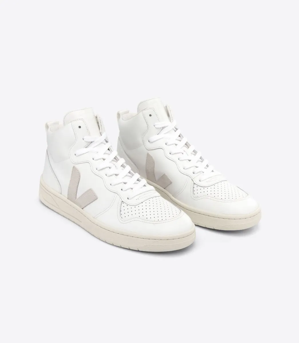 Veja - V-15 Leather in Extra White