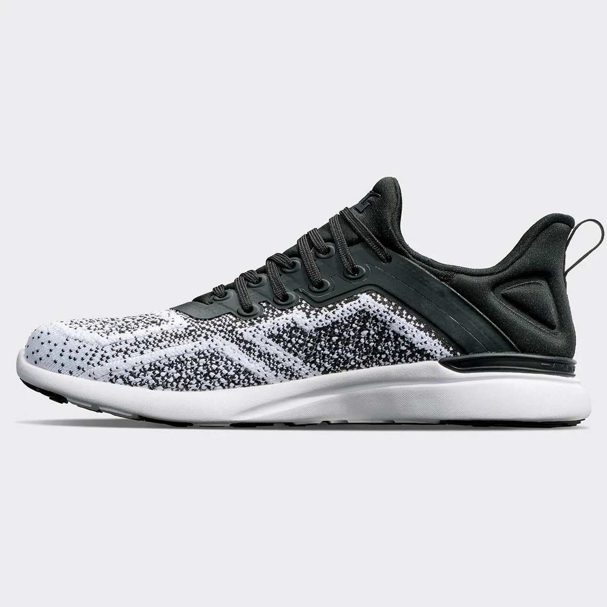 Women's TechLoom Tracer Black / White / Ombre