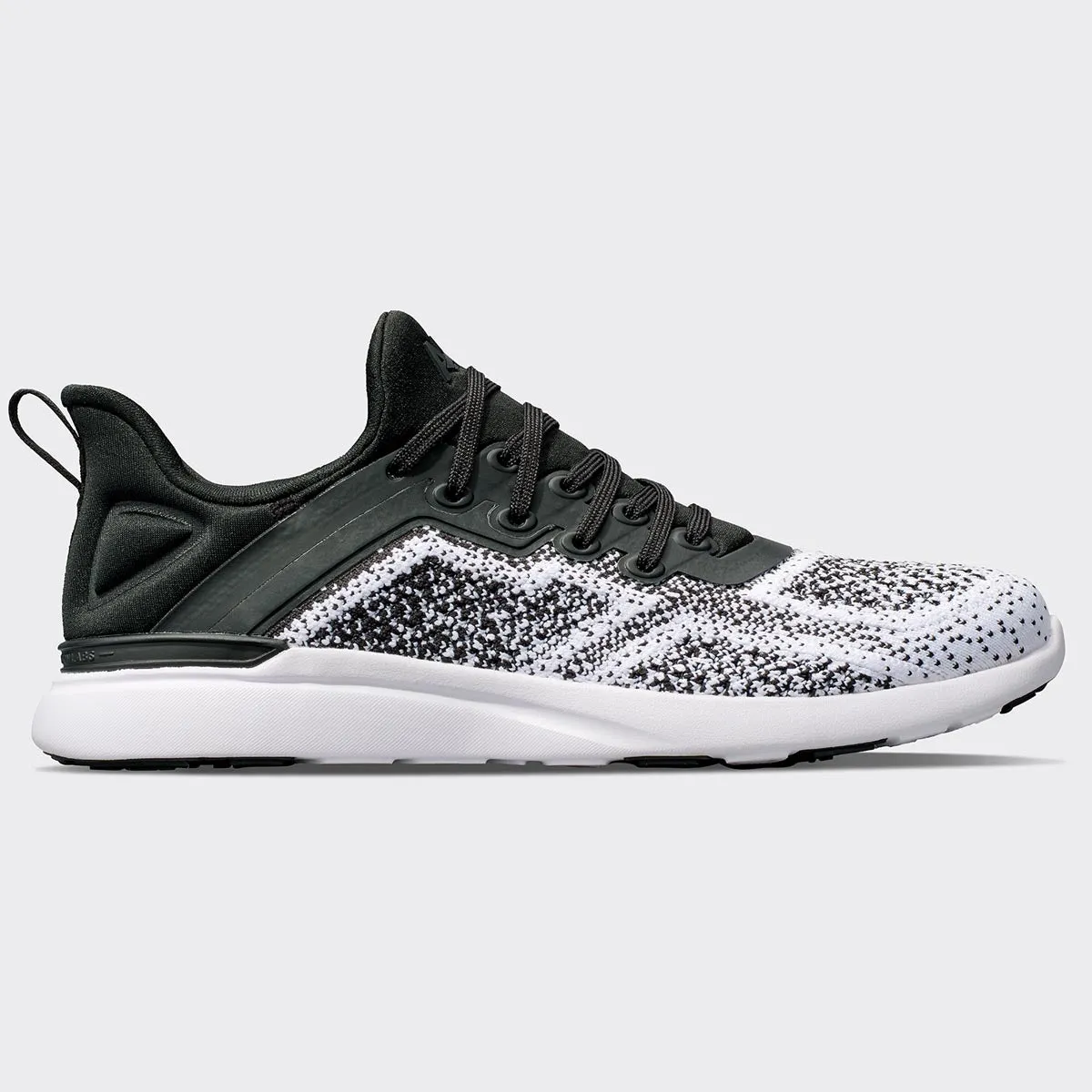 Women's TechLoom Tracer Black / White / Ombre